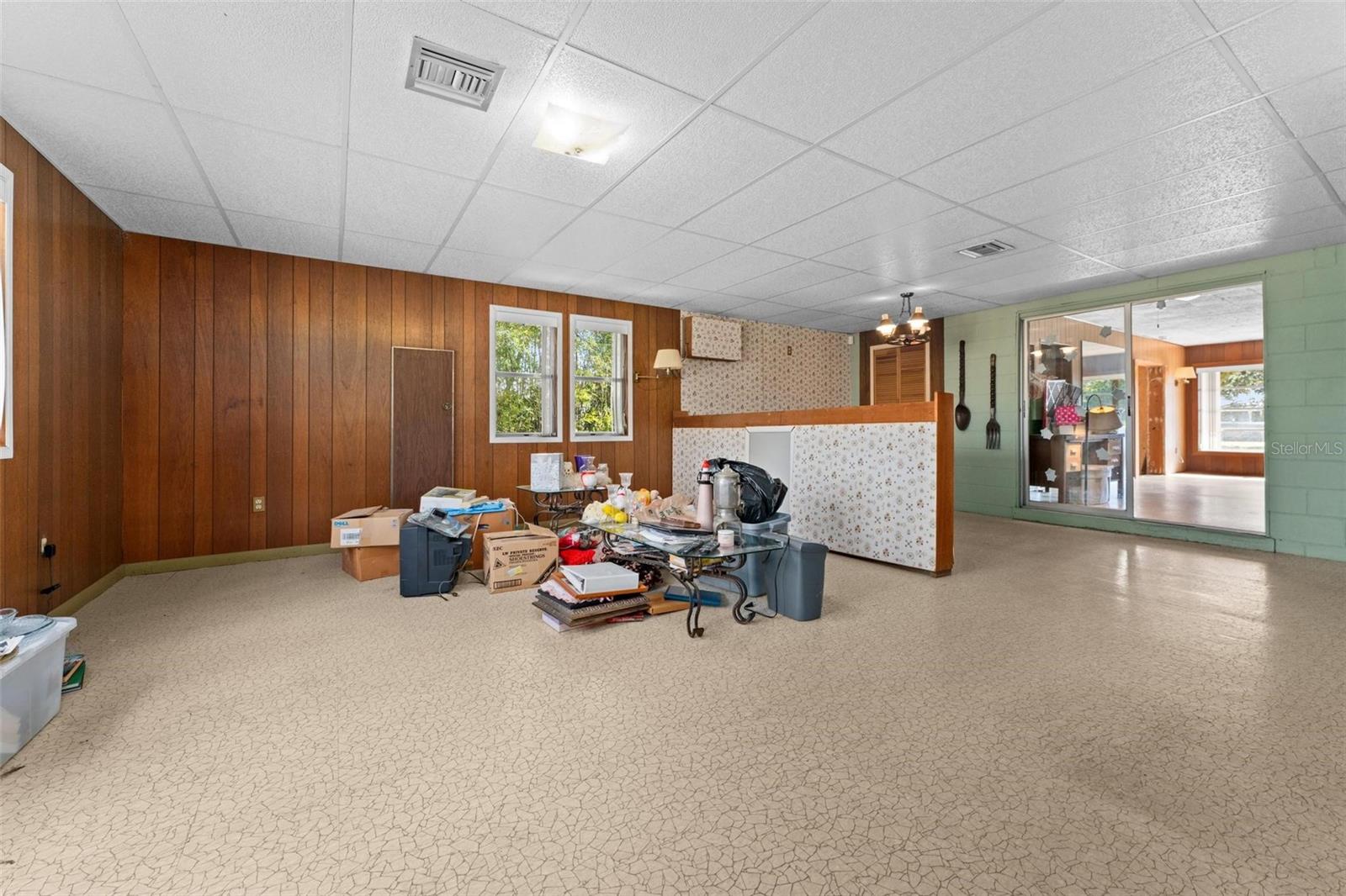 BASSVILLE PARK - Residential