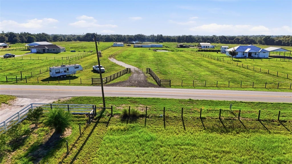 Photo of 3130 SE Airport Road, Arcadia, FL 34266 (MLS # C7529834)