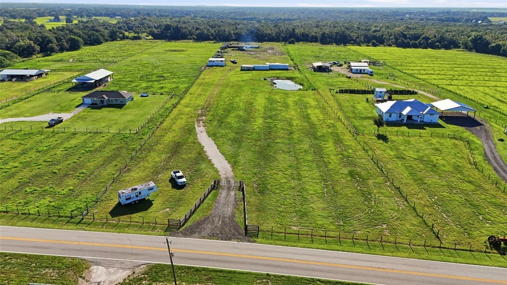 Photo of 3130 SE Airport Road, Arcadia, FL 34266 (MLS # C7529834)