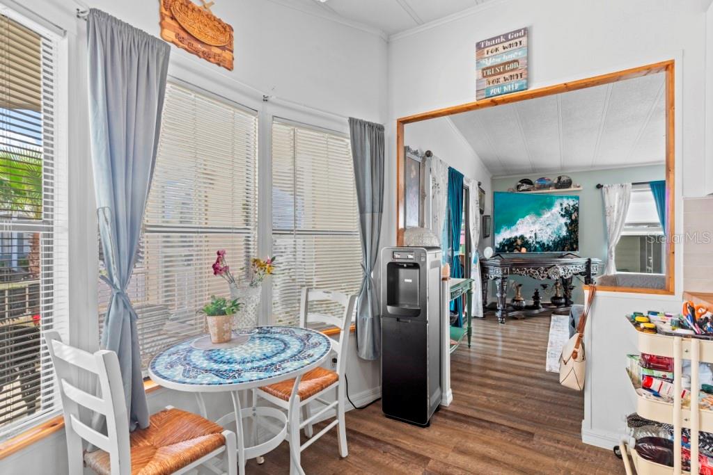 COLONY HILLS COMMUNITY - Residential