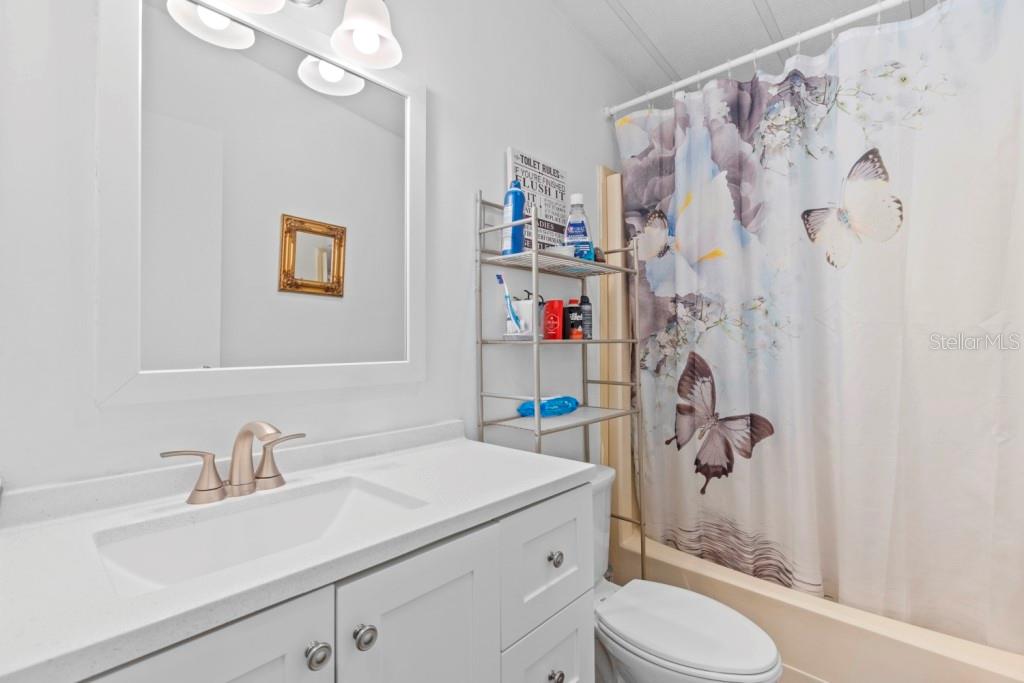 COLONY HILLS COMMUNITY - Residential