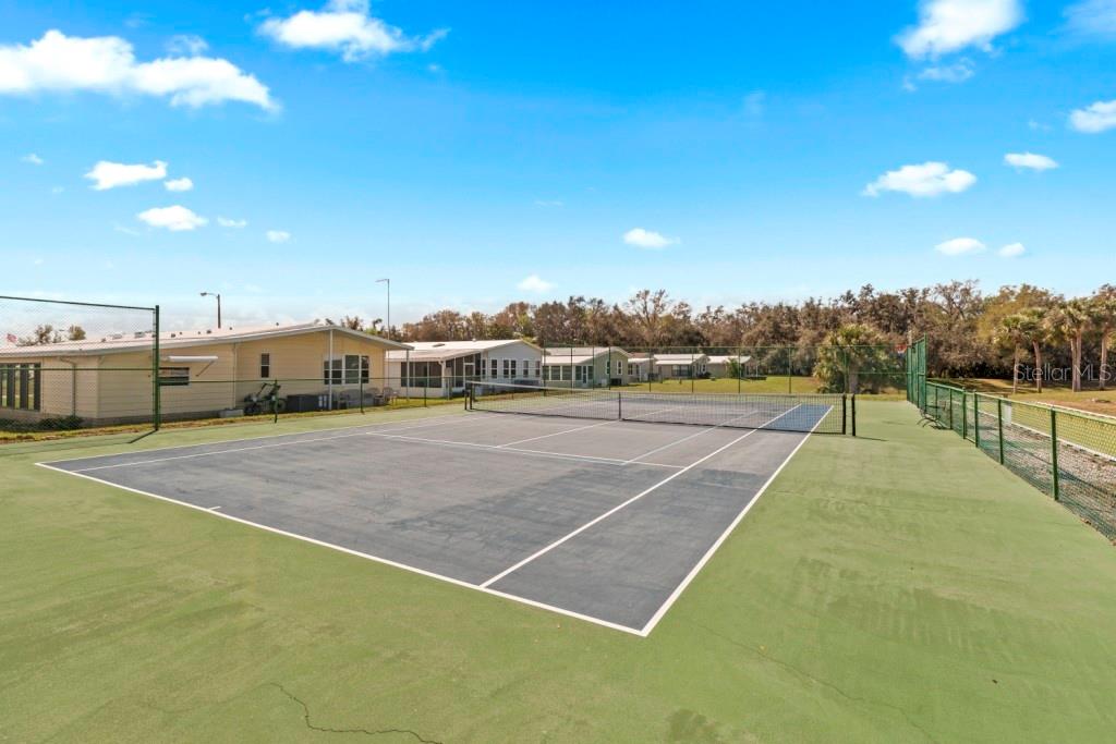 COLONY HILLS COMMUNITY - Residential