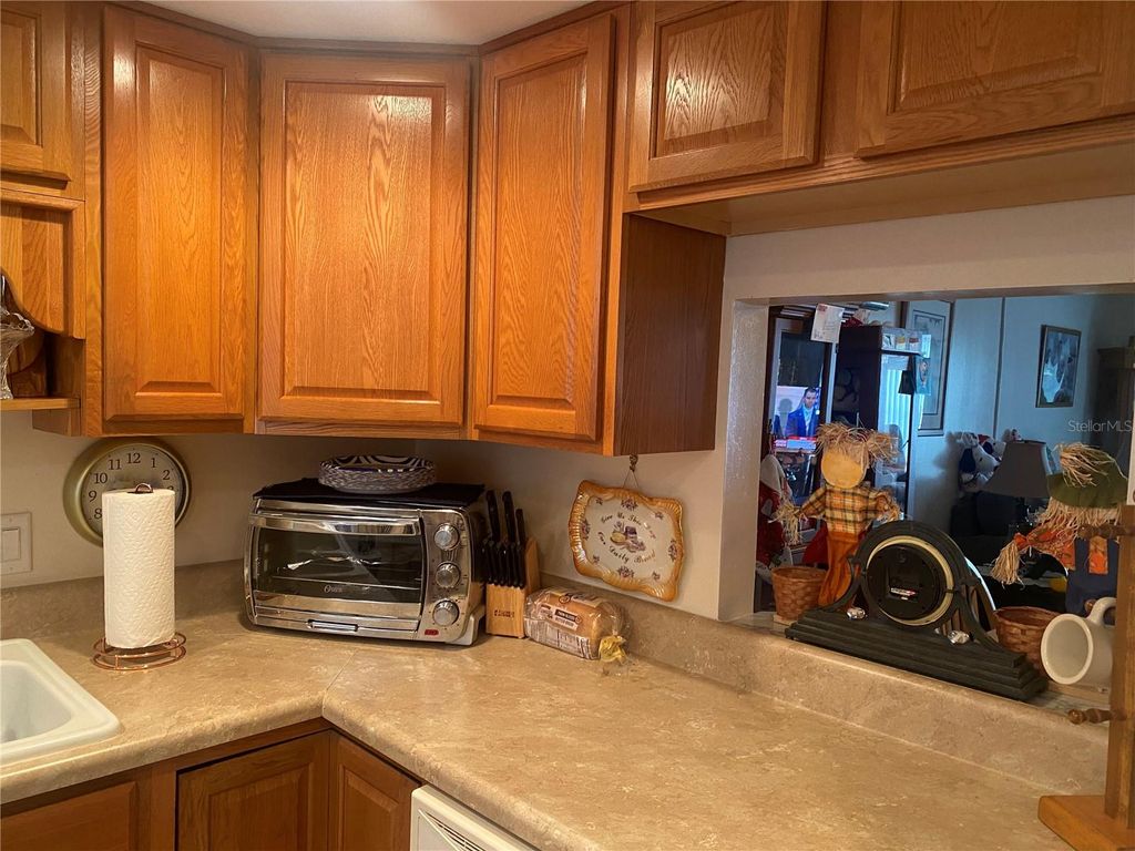 Photo of 333 Lake Howard Drive NW #213D, Winter Haven, FL 33880 (MLS # P4936310)