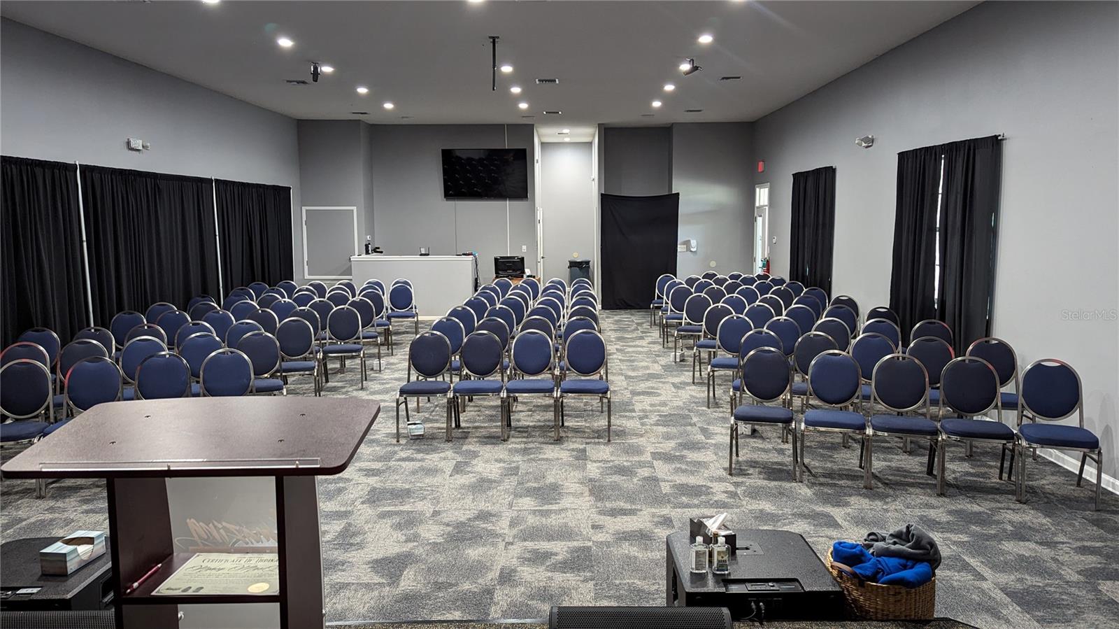 ACREAGE & UNREC - Commercial Sale