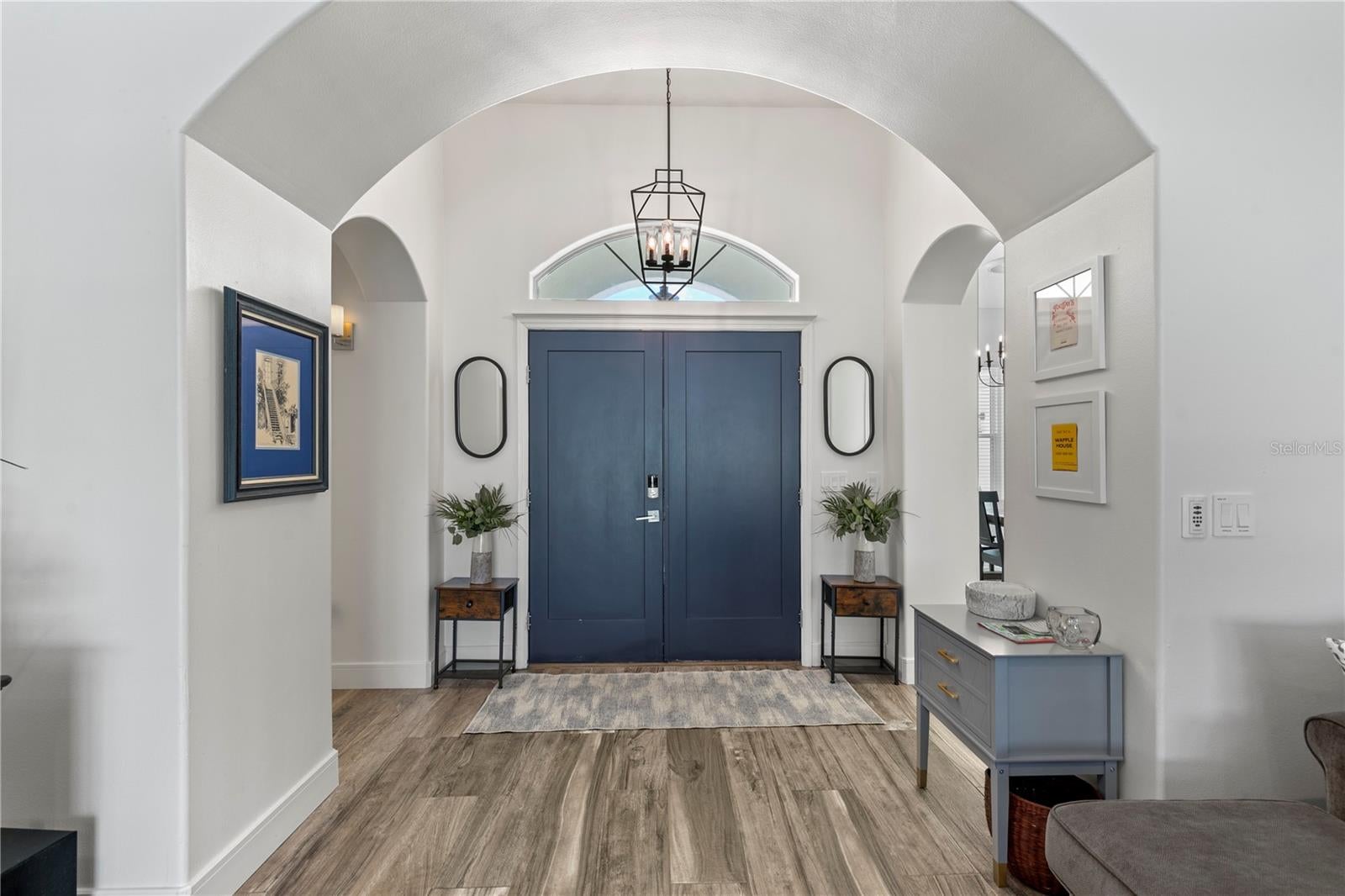 17 COLLINGTON COURT