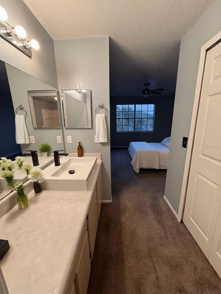13838 FAIRWAY ISLAND DRIVE 1432