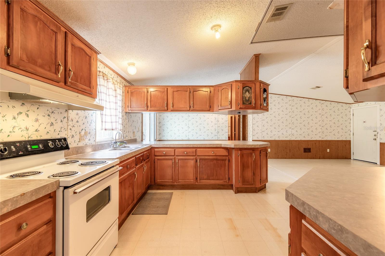 DAYTONA NORTH SUB - Residential