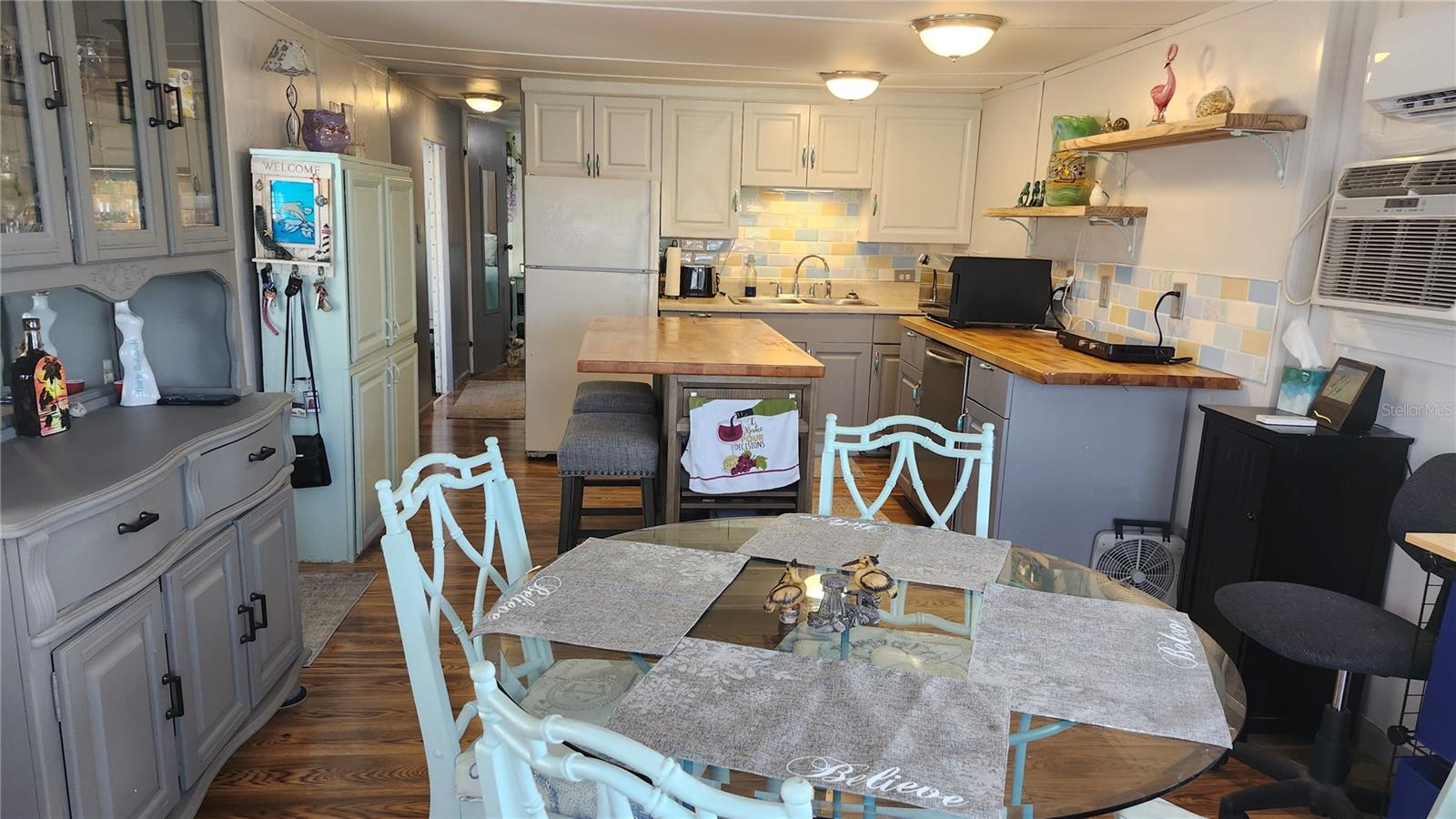 BRADENTON TROPICAL PALMS CO-OP - Residential