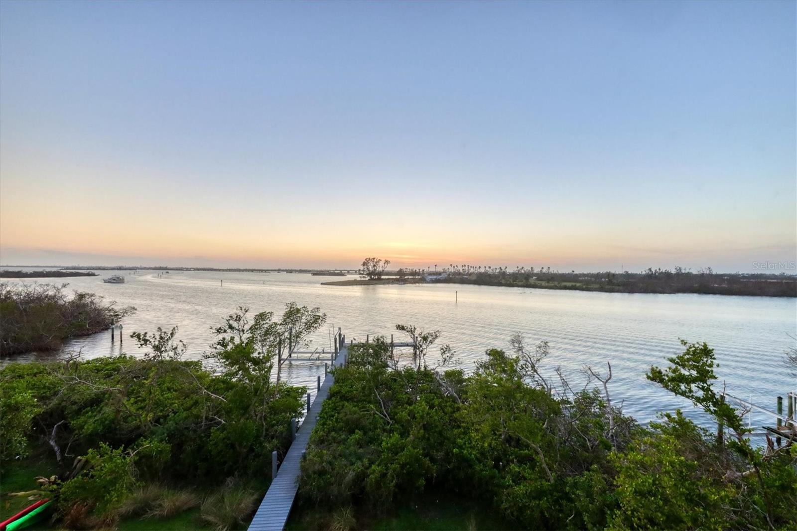 CORAL CREEK ANGLERS CLUB - Residential