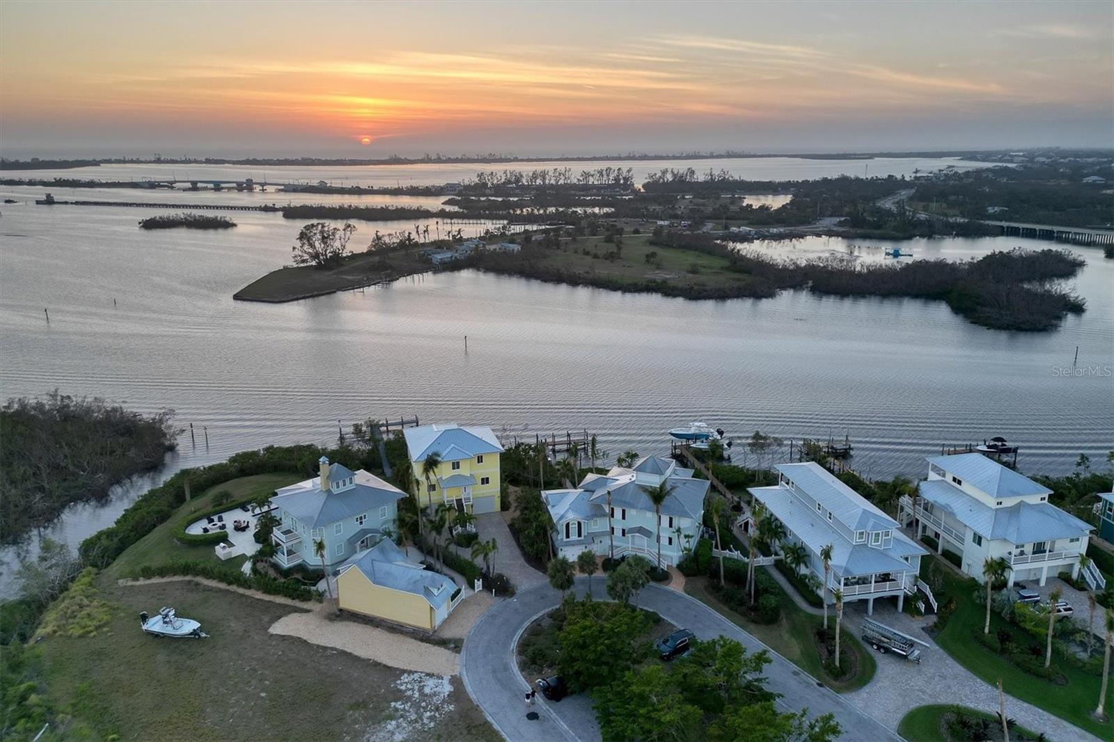 CORAL CREEK ANGLERS CLUB - Residential