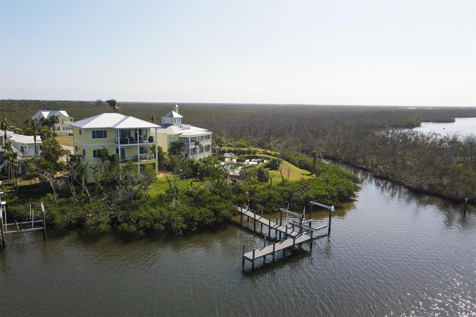 CORAL CREEK ANGLERS CLUB - Residential