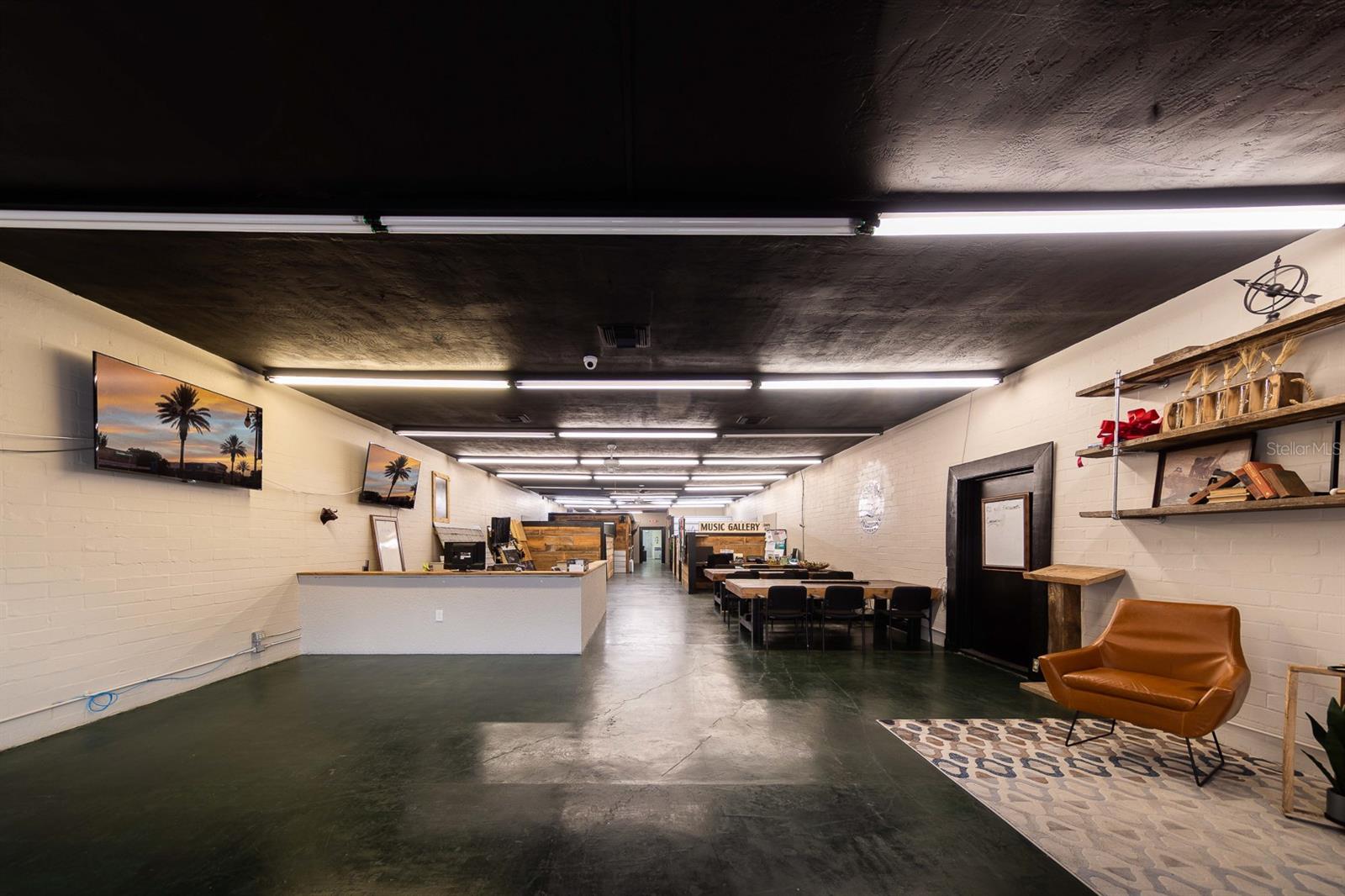 Lowds V New Smyrna - Commercial Lease