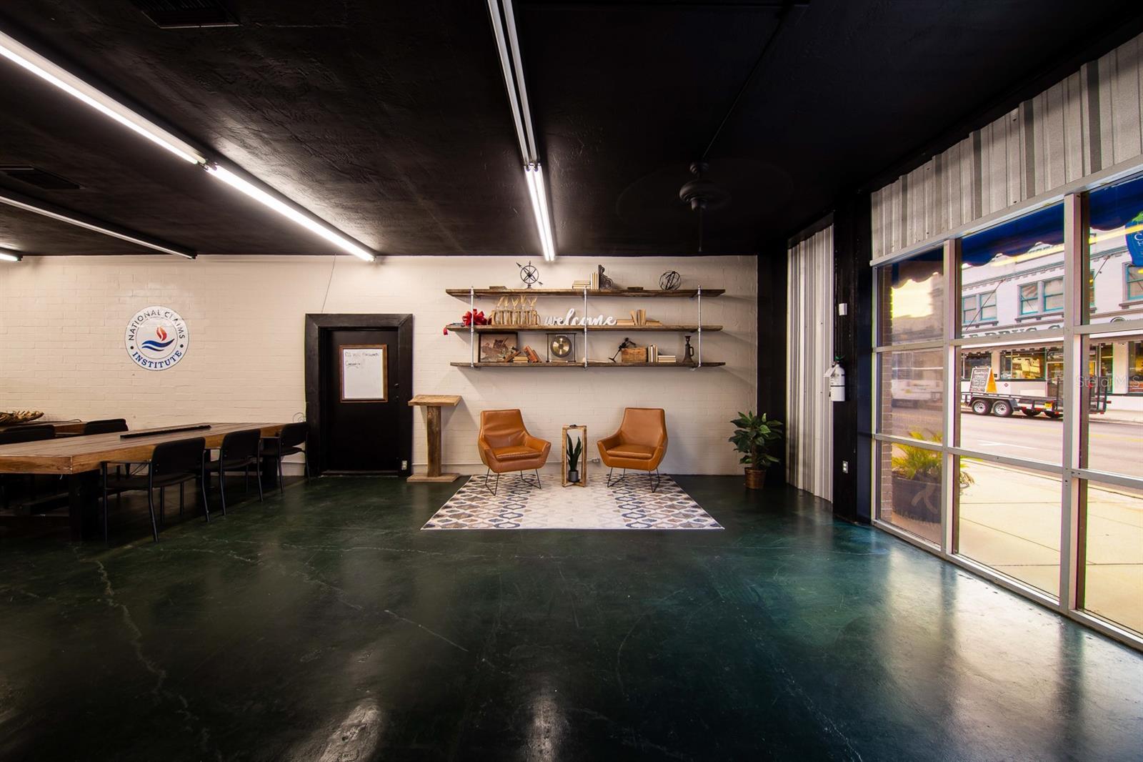 Lowds V New Smyrna - Commercial Lease