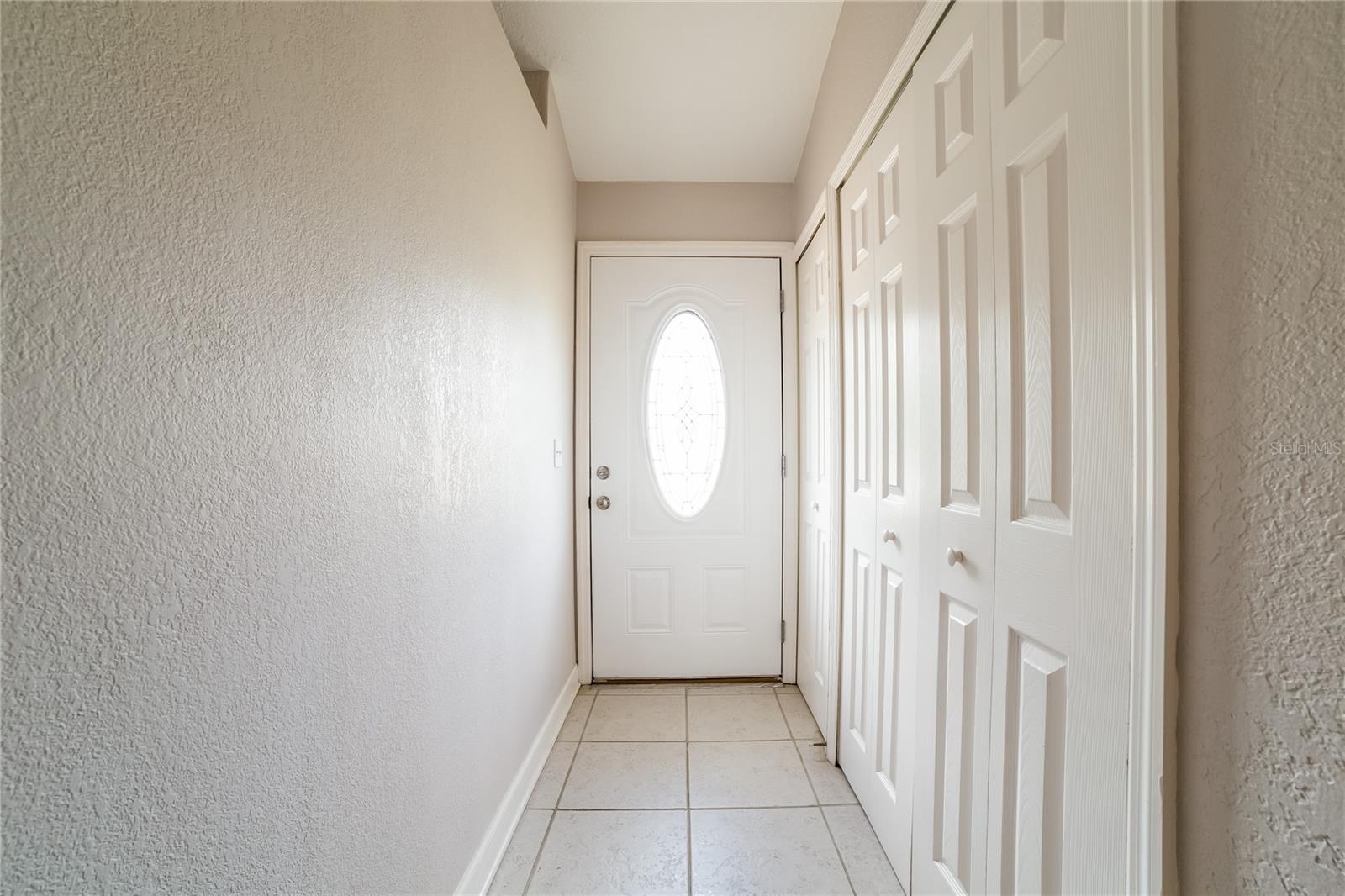 DELTONA LAKES UNIT 5 - Residential Lease