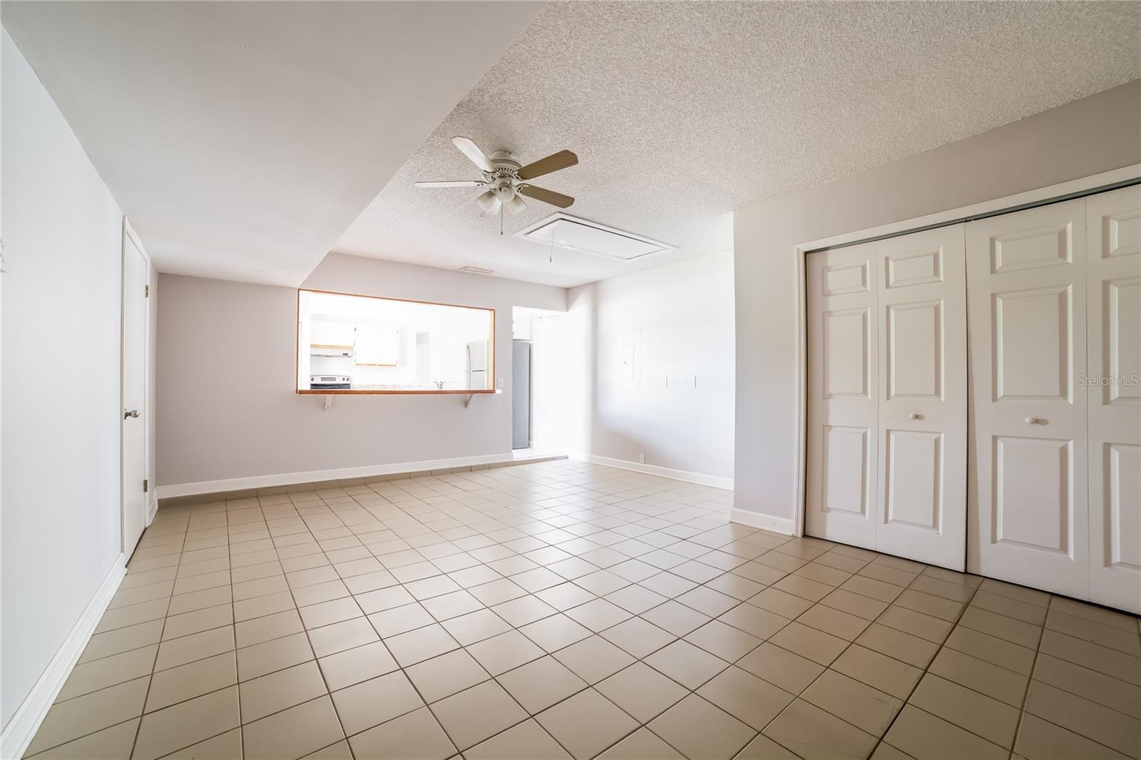 DELTONA LAKES UNIT 5 - Residential Lease