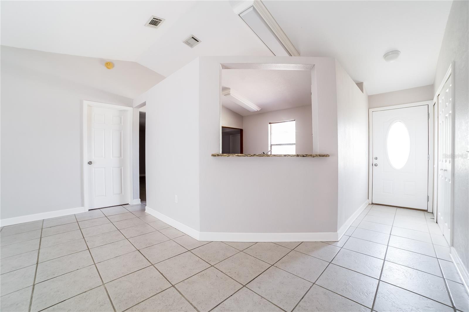 DELTONA LAKES UNIT 5 - Residential Lease