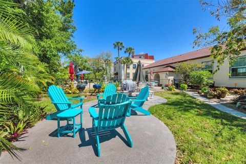 A home in VENICE