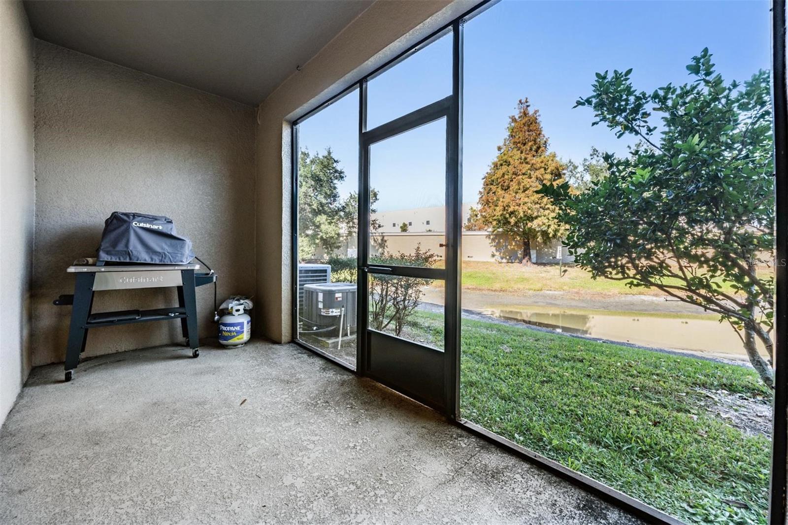 BROADWAY CENTRE TWNHMS - Residential