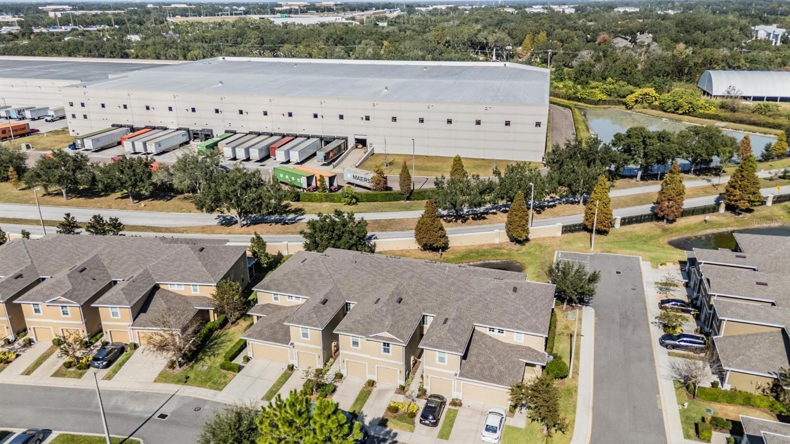 BROADWAY CENTRE TWNHMS - Residential