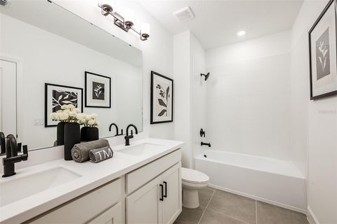 Tiny photo for 19337 Lochside Lane, Mount Dora, FL 32757 (MLS # O6369394)