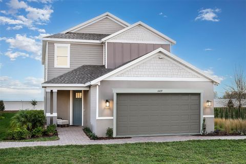 Photo of 19337 Lochside Lane, Mount Dora, FL 32757 (MLS # O6369394)