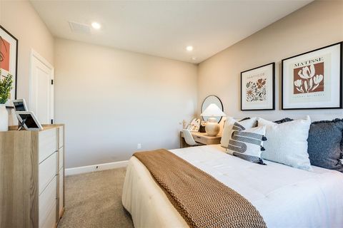 Tiny photo for 19337 Lochside Lane, Mount Dora, FL 32757 (MLS # O6369394)