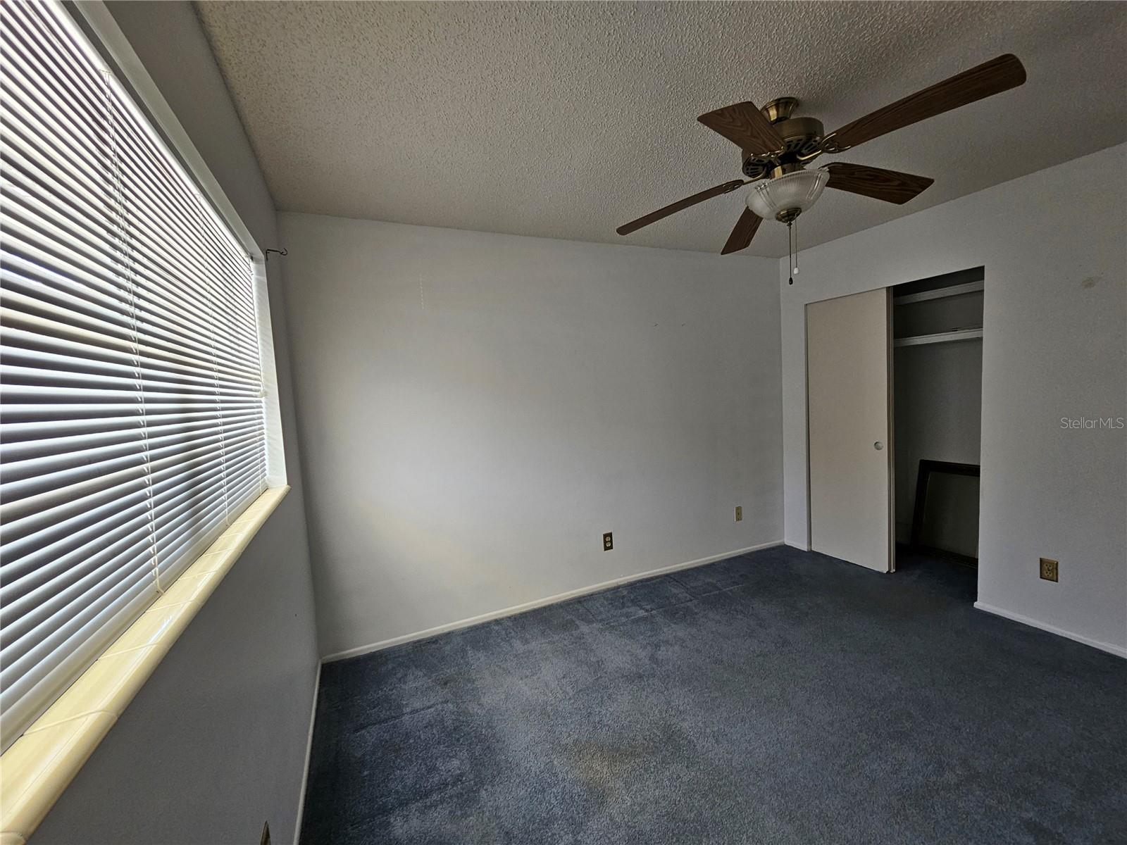 ON TOP OF THE WORLD - Residential