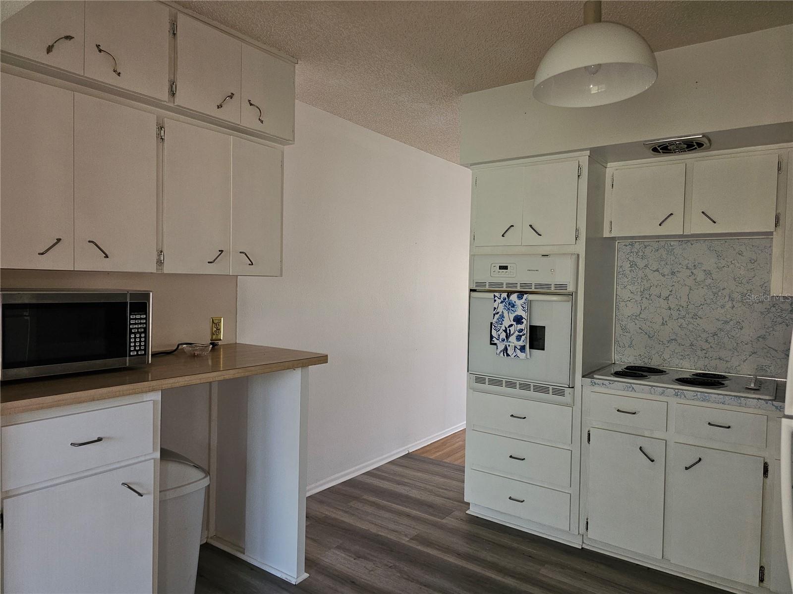 ON TOP OF THE WORLD - Residential