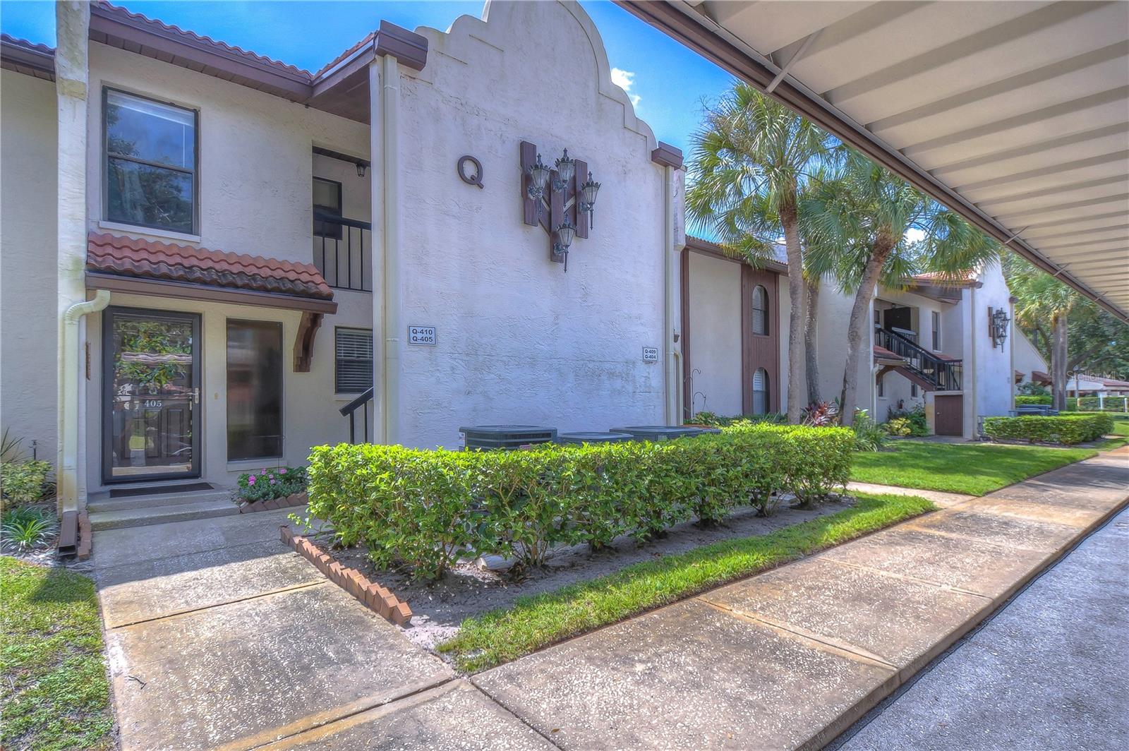 Perfect Location! Renovated 2BR/2BA Condo with Pond View & Pool Access
Enjoy comfort, convenience, and beautiful surroundings in this spacious second-floor 2-bedroom, 2-bathroom condo. Featuring a stunning pond view and located just steps from the community pool and spa, this home offers a peaceful retreat with easy access to everything you need.
Inside, you’ll find a modern kitchen with quartz countertops, stainless steel energy-efficient appliances, and sleek cabinetry. The condo has vaulted ceilings, ceiling fans throughout, and a split floor plan with a large walk-in closet in the primary suite. A separate laundry room adds extra convenience. The unit comes partially furnished and includes an assigned covered carport right out front.
Prime Location:
Situated near top-rated A+ schools, the YMCA, scenic biking and walking trails, and beautiful John Chestnut Park on Lake Tarpon. You're also close to restaurants, shopping, hospitals, and just 20 minutes from two local beaches. Tampa International Airport is easily accessible for commuters or travelers.
Rent includes: Water, sewer and trash pickup; Basic Spectrum cable and internet; Exterior and grounds maintenance.
This is low-maintenance, Florida living at its finest! Available now—schedule your showing today!
