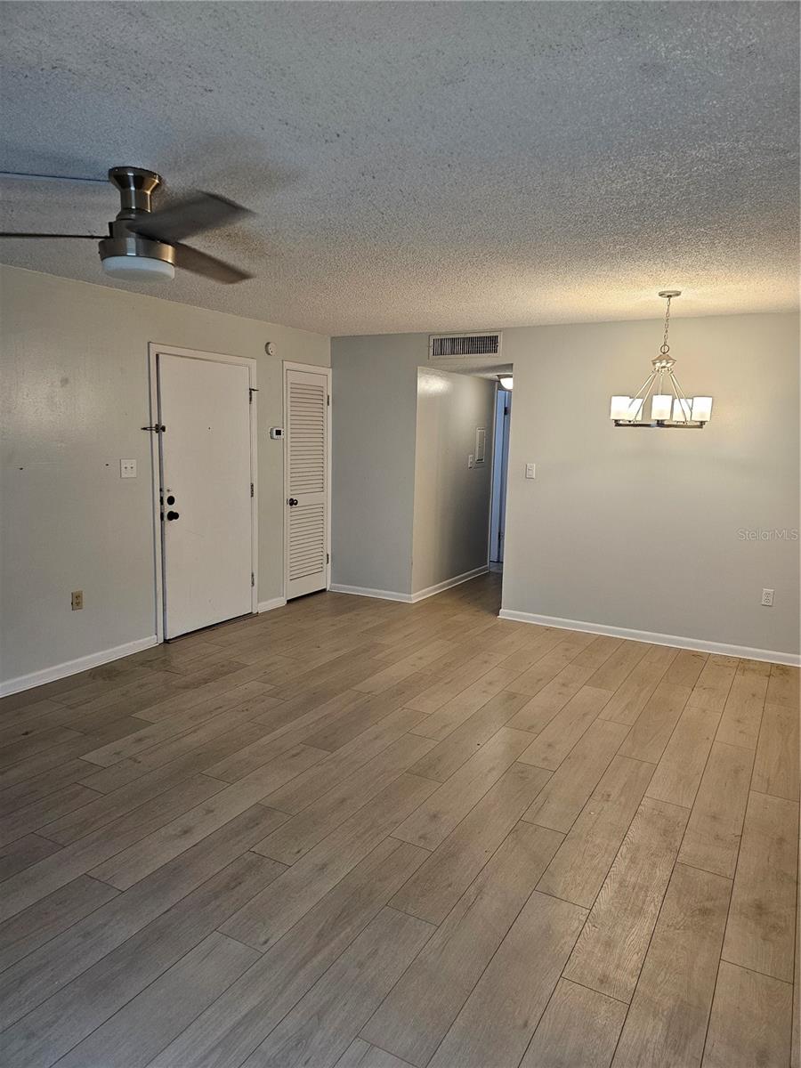 LEESBURG SPANISH OAKS CONDO - Residential