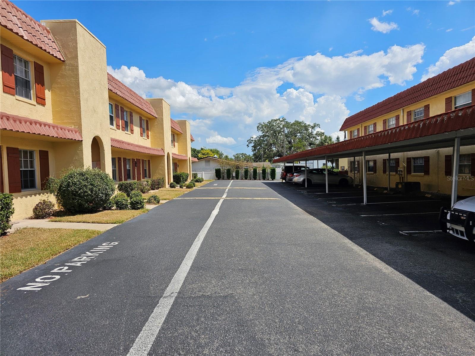 LEESBURG SPANISH OAKS CONDO - Residential