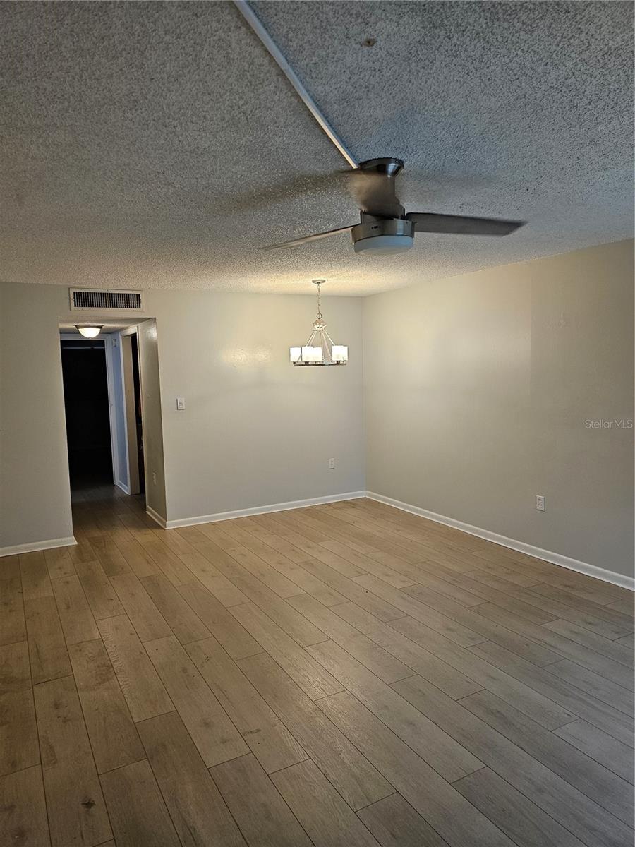 LEESBURG SPANISH OAKS CONDO - Residential