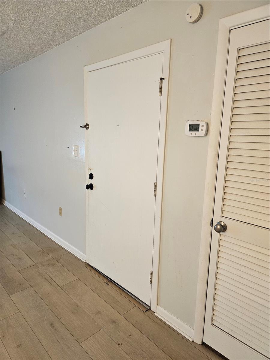 LEESBURG SPANISH OAKS CONDO - Residential
