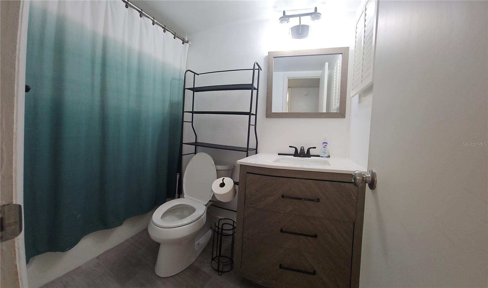 LEESBURG SPANISH OAKS CONDO - Residential