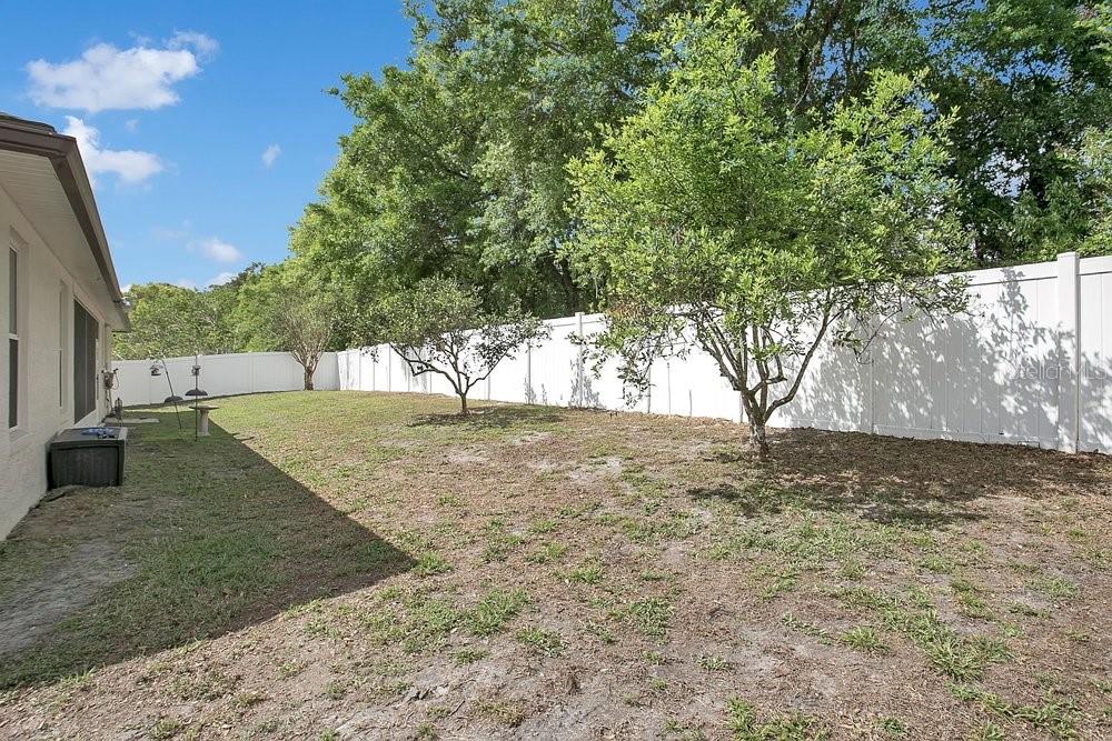 HOWELL CREEK PARK - Residential