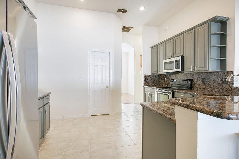 HOWELL CREEK PARK - Residential