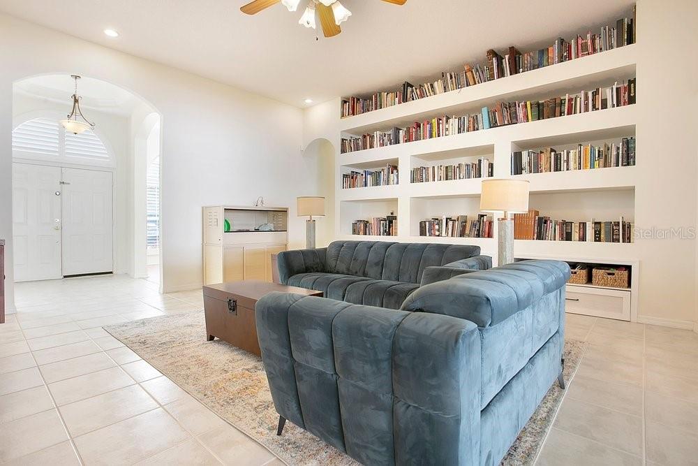 HOWELL CREEK PARK - Residential