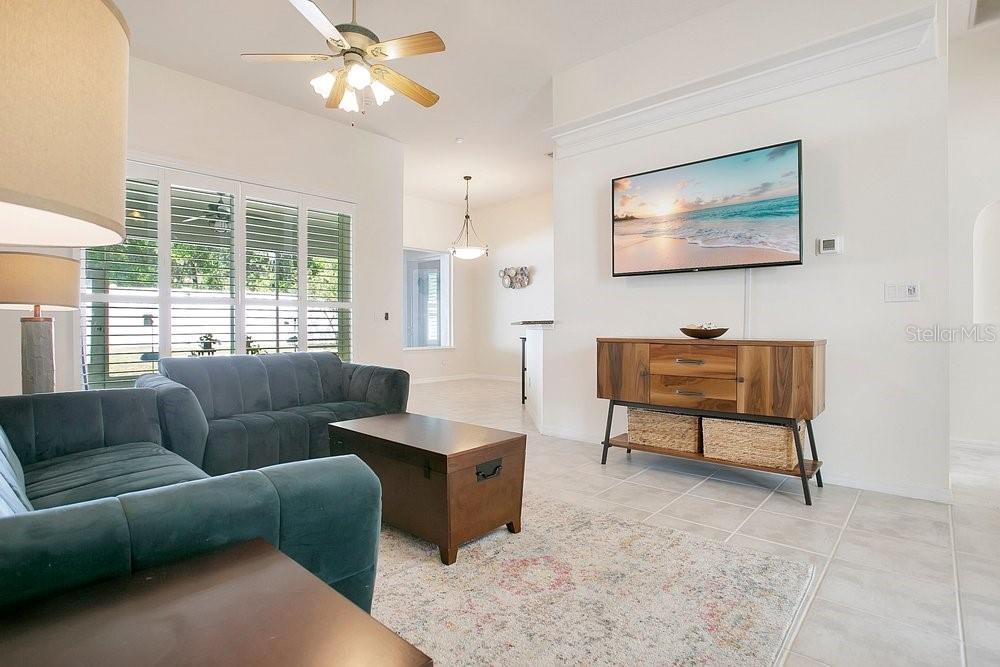 HOWELL CREEK PARK - Residential