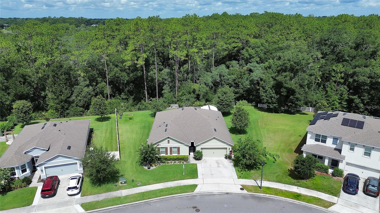317 NOWELL LOOP