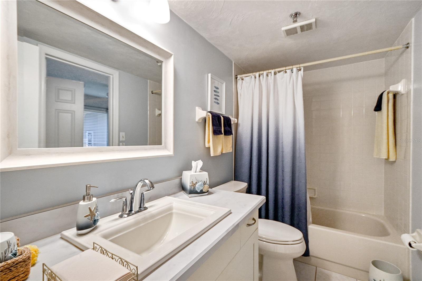 BOUCHELLE ISLAND CONDO - Residential