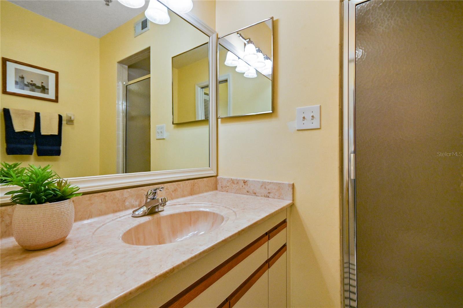 BOUCHELLE ISLAND CONDO - Residential