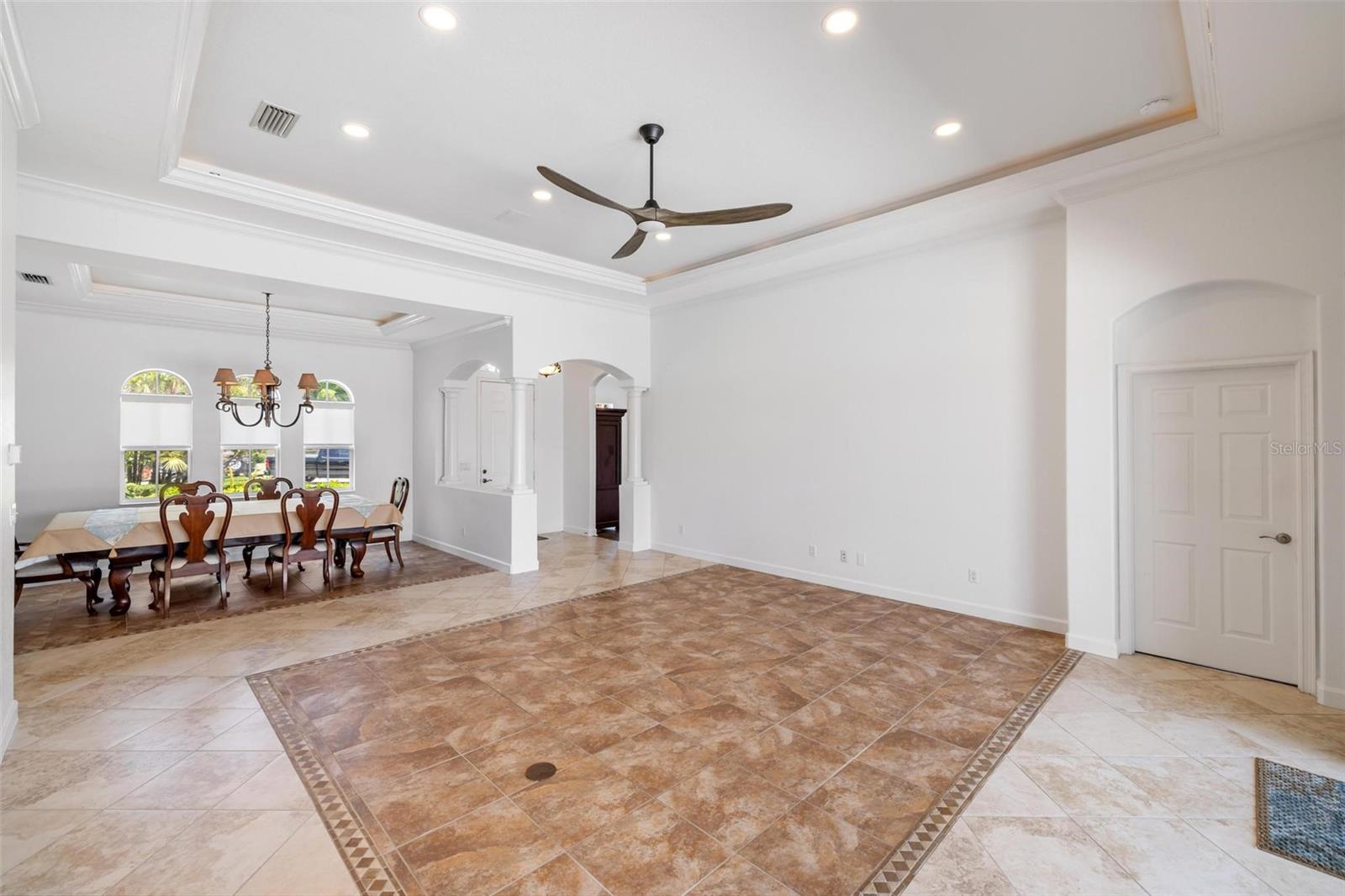 109 MONTELLUNA DRIVE