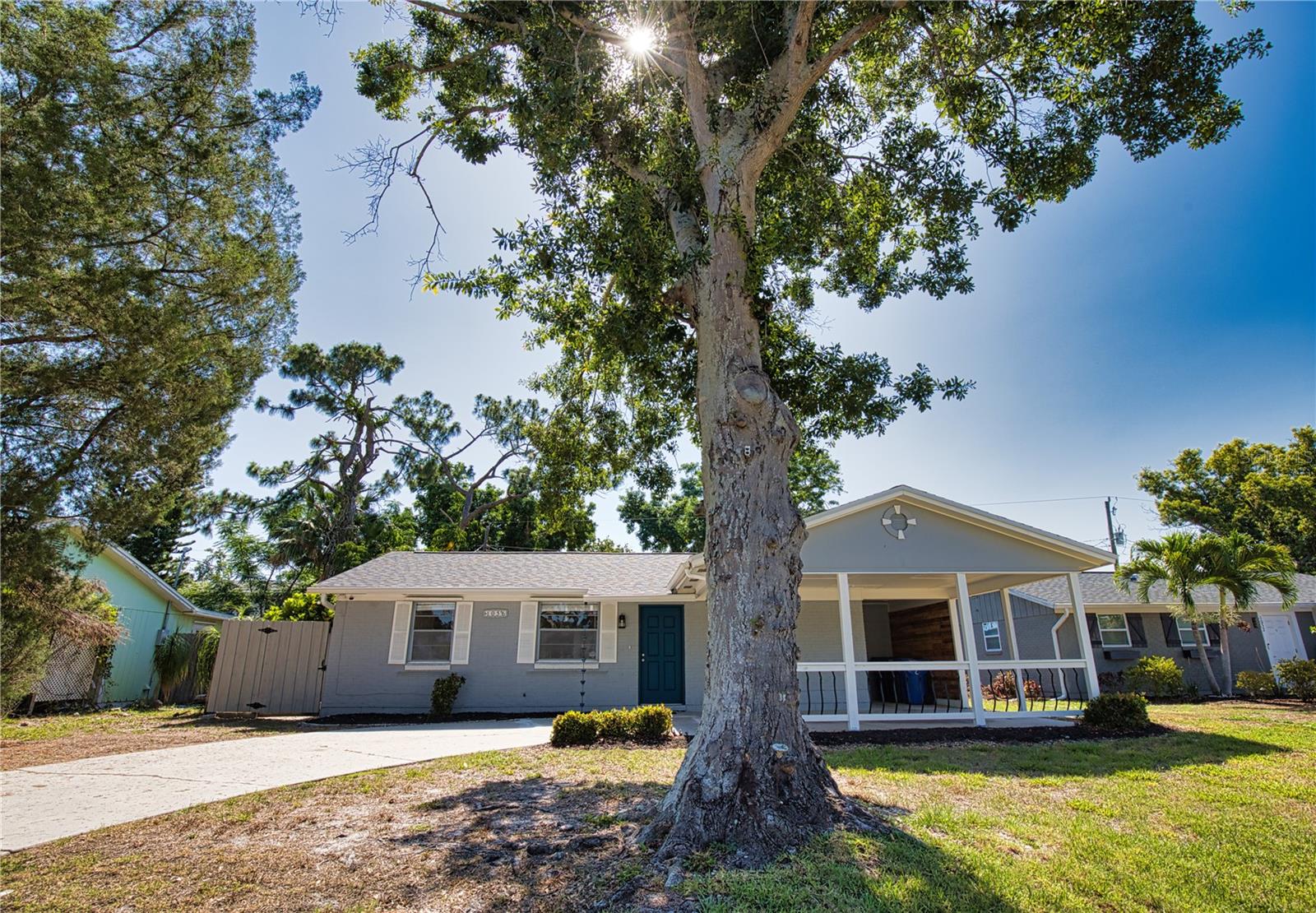 Annual Single-Family Home Centrally Located on the Pinebrook Neighborhood, very close to everything Venice has to offer. From Shopping to the beach, you are withing 1.5 miles of Historic downtown Venice for Dining, Culture events and Theater yet close to Grocery stores, brand new Sarasota Memorial hospital, I-75 and many golf courses – Florida Living at its best!
Comfortable 3 Bedrooms, 1.5 bathrooms, with 1,646 square feet of living in the heart of Venice. This cozy home has been tastefully updated for maximum comfort. The main areas boast new Luxury vinyl plank flooring making the floorplan feel bright and open. The kitchen features new shaker cabinets, stainless steel appliances and granite countertops. The bedrooms have fresh carpet and paint. Both bathrooms have a moder vibe and you for sure will enjoy Florida sun in the large fully fenced in private backyard. Additional storage in the shed and utility room. Don’t wait long to call us about this property. It has be priced right to help you stablish on this beautiful community of Venice, a place you can call home for years to come.
~Included in rent: Tenant is responsible for Utilites.
~Community: Short driving distance to Venice Beach, Shopping and Dining.
~Pets: Small dog will be considered.