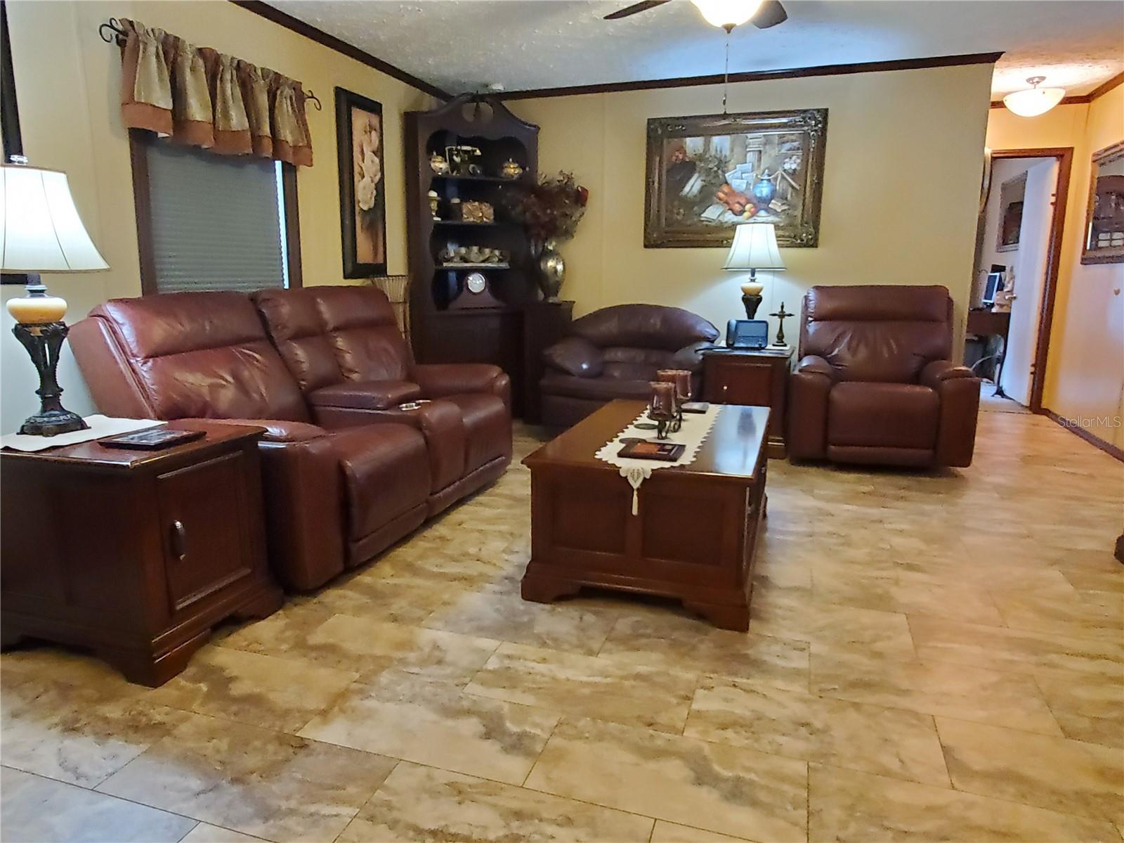 MOBILE HOME MDWS - Residential