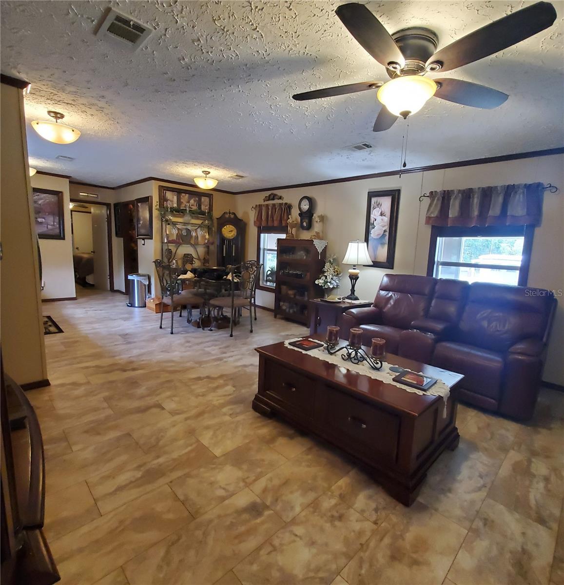 MOBILE HOME MDWS - Residential