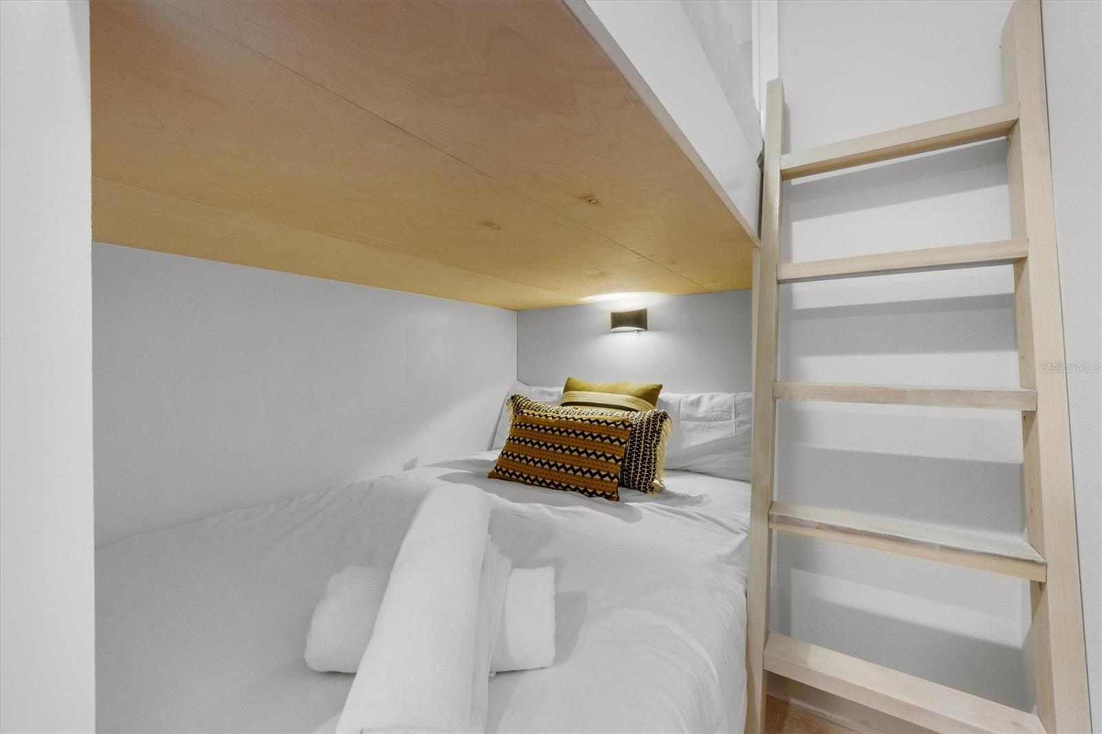 WELLS BAY HARBOR SEC A - Residential