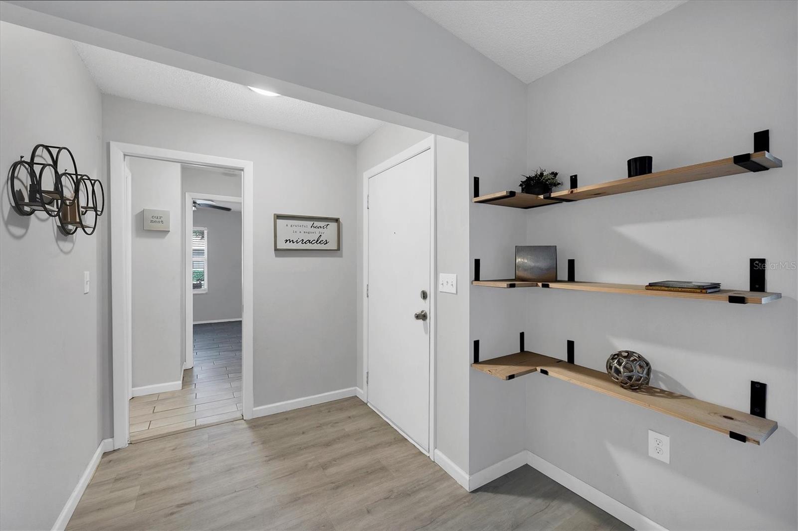 COURTYARD VILLAS - Residential