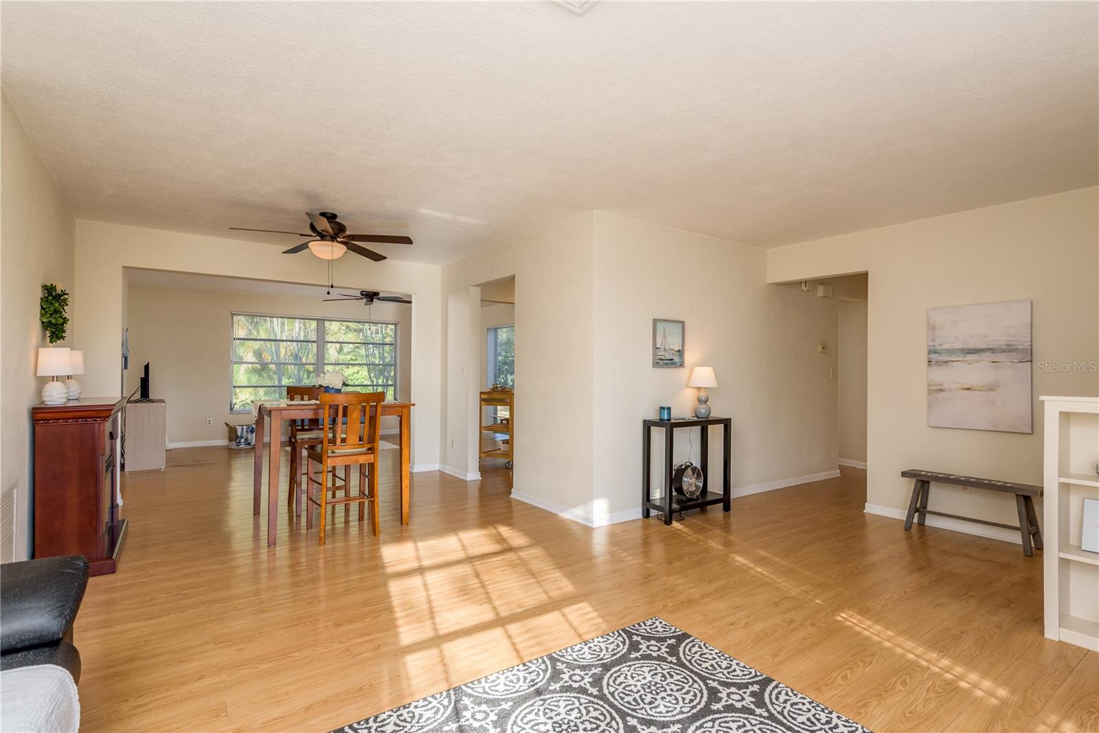 CANTERBURY CHASE - Residential