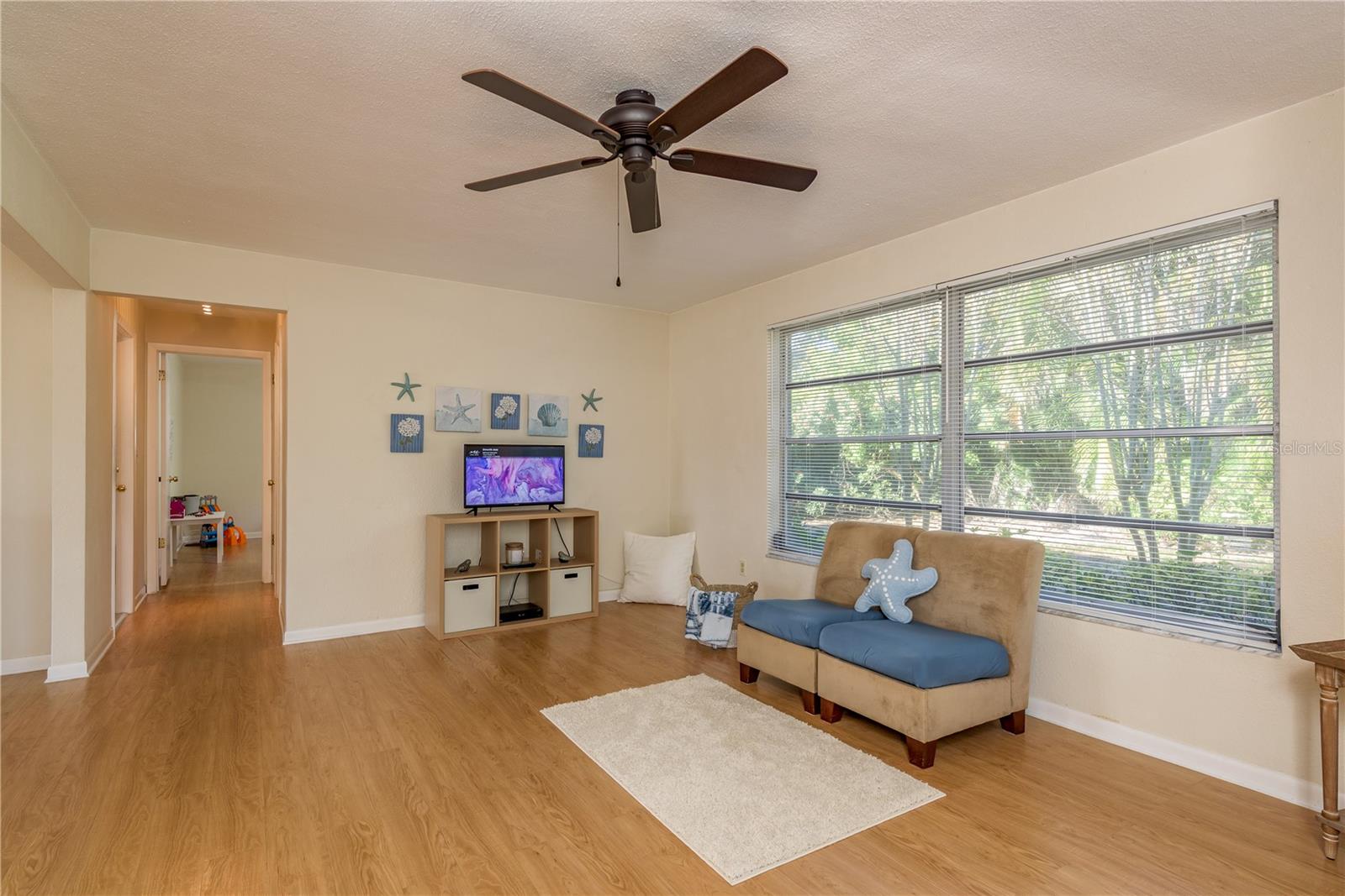 CANTERBURY CHASE - Residential