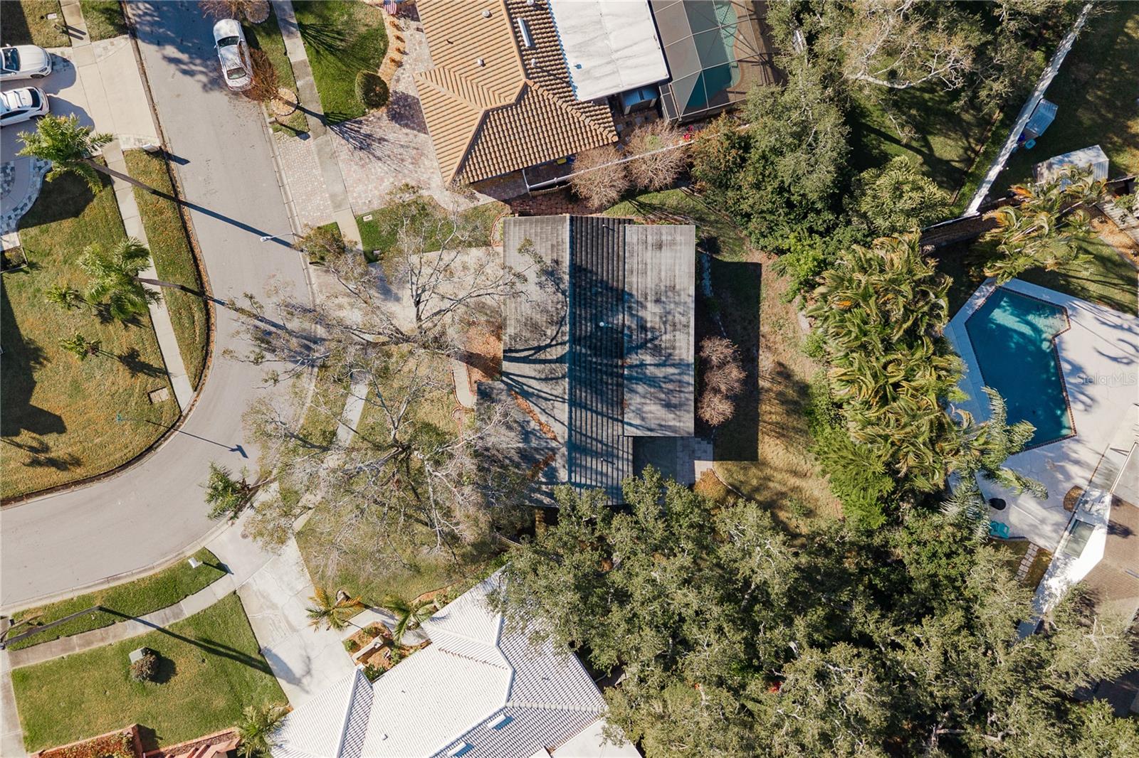 CANTERBURY CHASE - Residential